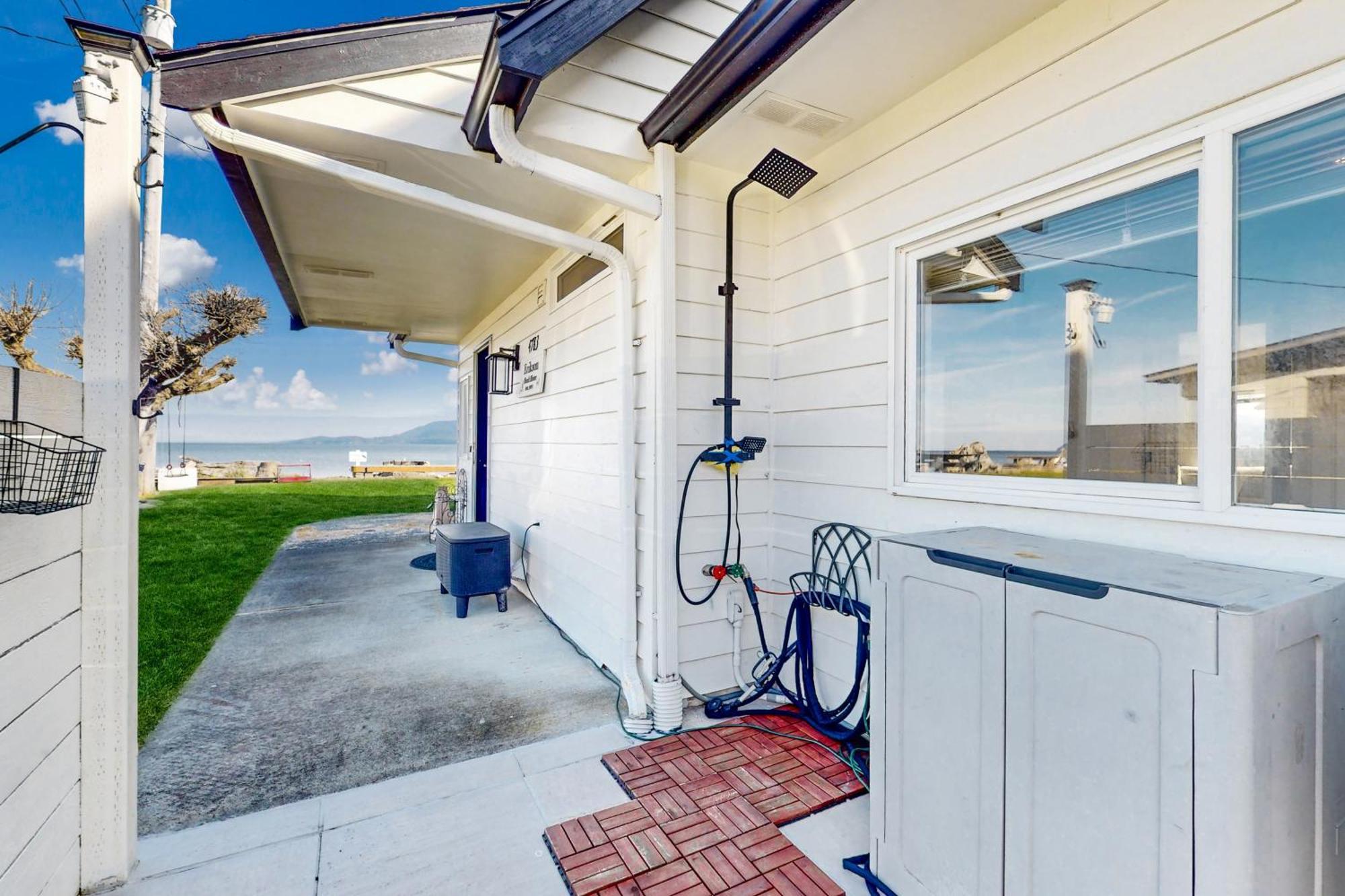Erikson Beach House Bow Exterior photo